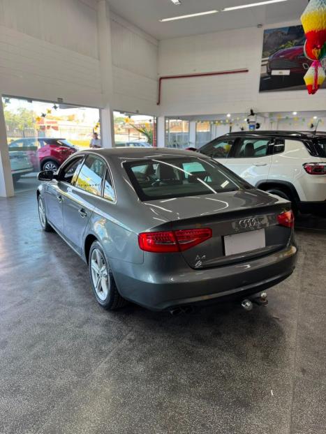 AUDI A4 1.8 20V 4P AUTOM�TICO, Foto 6