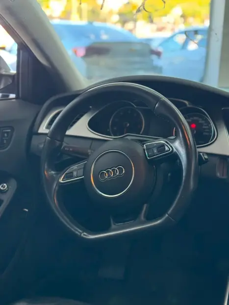 AUDI A4 1.8 20V 4P AUTOM�TICO, Foto 10