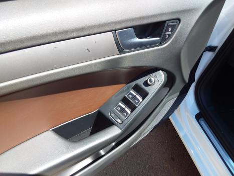 AUDI A4 Avant 1.8 16V 4P TURBO AUTOMTICO, Foto 8