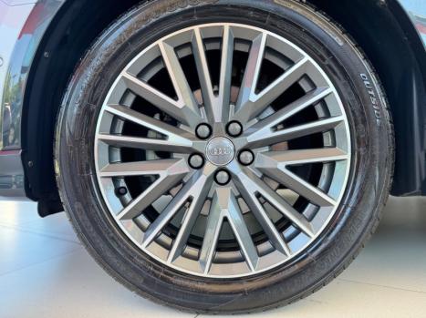 AUDI Q3 1.4 4P 35 TFSI BLACK S-TRONIC AUTOMTICO, Foto 5