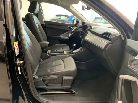 AUDI Q3 1.4 4P 35 TFSI PRESTIGE S-TRONIC AUTOM�TICO, Foto 14