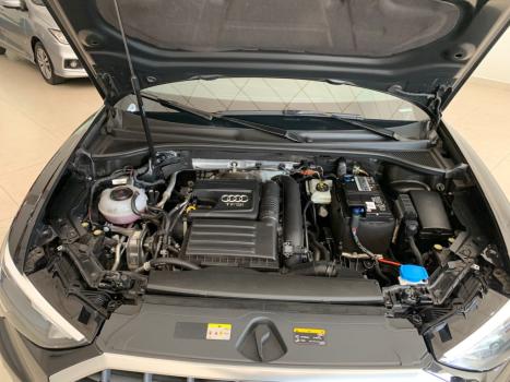 AUDI Q3 1.4 4P 35 TFSI PRESTIGE S-TRONIC AUTOM�TICO, Foto 16