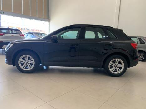AUDI Q3 1.4 4P 35 TFSI PRESTIGE S-TRONIC AUTOM�TICO, Foto 4