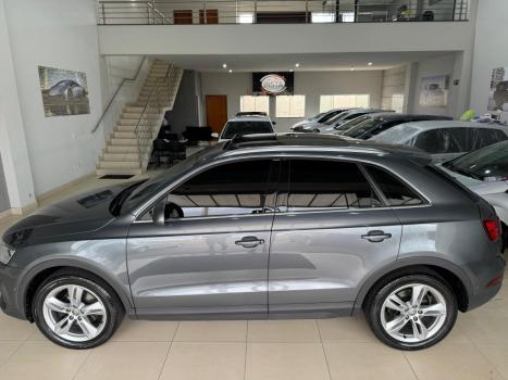 AUDI Q3 1.4 4P FLEX TFSI AMBIENTE S-TRONIC AUTOMTICO, Foto 3
