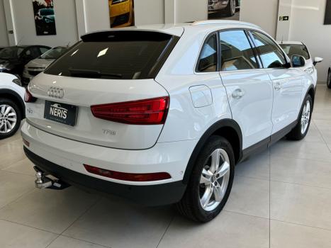 AUDI Q3 1.4 4P FLEX TFSI AMBIENTE S-TRONIC AUTOMÁTICO, Foto 5 AUDI Q3 1.4 4P FLEX TFSI AMBIENTE S-TRONIC AUTOMÁTICO, Foto 5