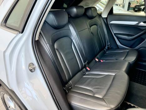 AUDI Q3 1.4 4P FLEX TFSI AMBIENTE S-TRONIC AUTOMÁTICO, Foto 9 AUDI Q3 1.4 4P FLEX TFSI AMBIENTE S-TRONIC AUTOMÁTICO, Foto 9
