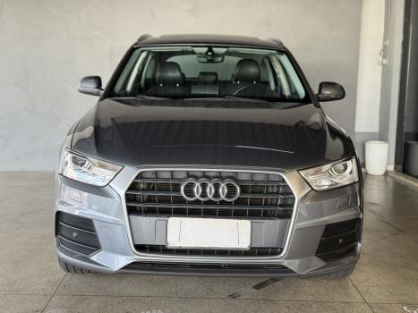 AUDI Q3 1.4 4P FLEX TFSI AMBIENTE S-TRONIC AUTOM�TICO, Foto 6