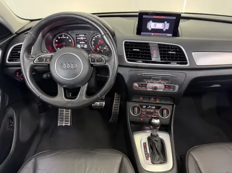 AUDI Q3 1.4 4P FLEX TFSI AMBIENTE S-TRONIC AUTOM�TICO, Foto 5