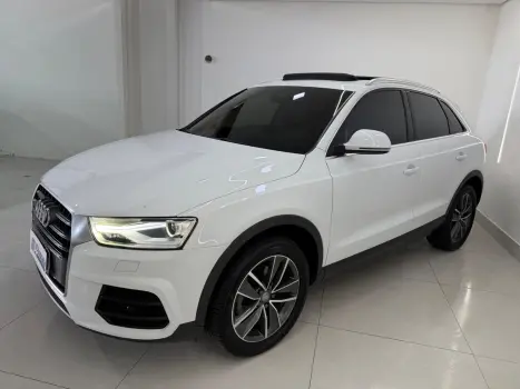 AUDI Q3 1.4 4P FLEX TFSI AMBIENTE S-TRONIC AUTOM�TICO, Foto 11