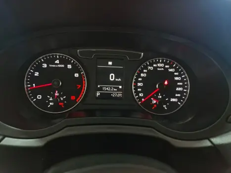 AUDI Q3 1.4 4P TFSI AMBITION S-TRONIC AUTOMTICO, Foto 13