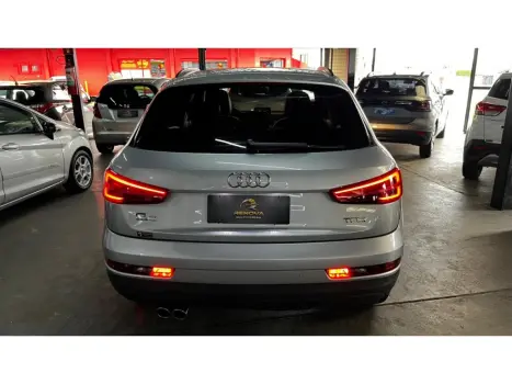 AUDI Q3 1.4 4P TFSI ATTRACTION S-TRONIC AUTOM�TICO, Foto 12