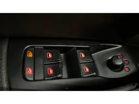 AUDI Q3 1.4 4P TFSI ATTRACTION S-TRONIC AUTOM�TICO, Foto 18