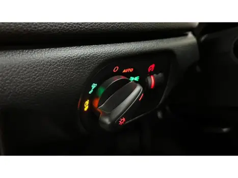 AUDI Q3 1.4 4P TFSI ATTRACTION S-TRONIC AUTOM�TICO, Foto 21