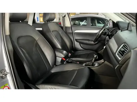 AUDI Q3 1.4 4P TFSI ATTRACTION S-TRONIC AUTOM�TICO, Foto 30