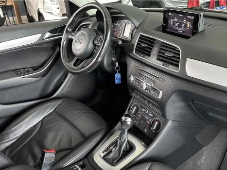 AUDI Q3 1.4 4P TFSI AMBIENTE S-TRONIC AUTOM�TICO, Foto 17