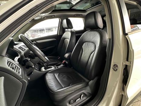 AUDI Q3 1.4 4P TFSI AMBIENTE S-TRONIC AUTOM�TICO, Foto 18