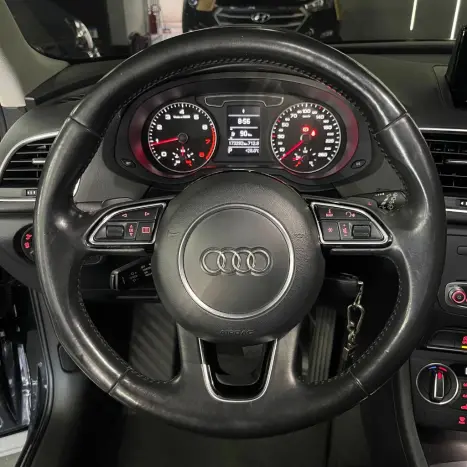 AUDI Q3 1.4 4P TFSI ATTRACTION S-TRONIC AUTOM�TICO, Foto 7