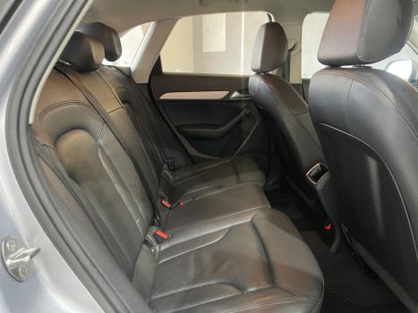 AUDI Q3 1.4 4P TFSI AMBIENTE S-TRONIC AUTOM�TICO, Foto 11