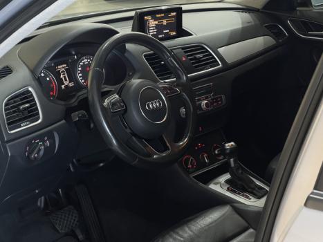 AUDI Q3 1.4 4P TFSI AMBIENTE S-TRONIC AUTOM�TICO, Foto 12