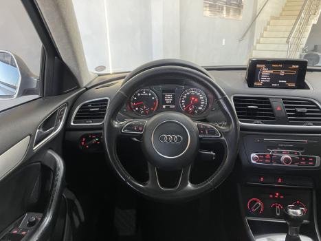 AUDI Q3 1.4 4P TFSI AMBIENTE S-TRONIC AUTOM�TICO, Foto 18