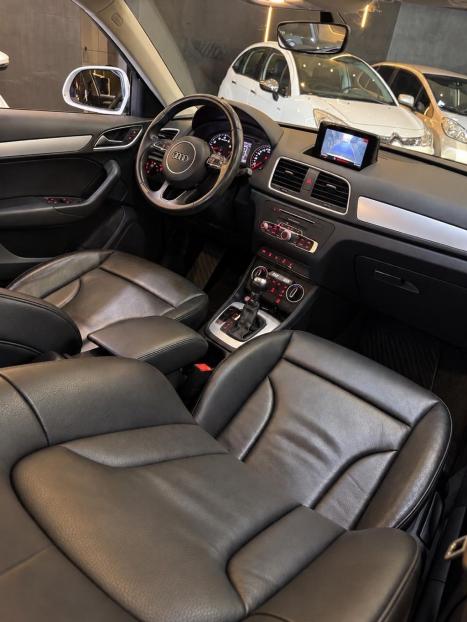 AUDI Q3 1.4 4P TFSI AMBIENTE S-TRONIC AUTOMÁTICO, Foto 12