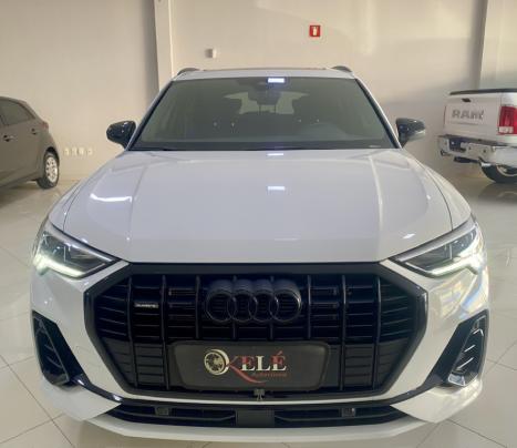 AUDI Q3 2.0 4P 40 TFSI PERFORMANCE BLACK QUATTRO TIPTRONIC AUTOM�TICO, Foto 3