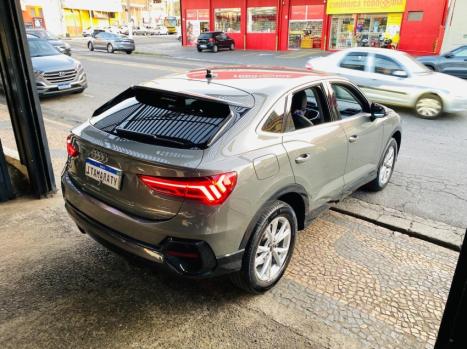 AUDI Q3 2.0 4P 40 TFSI SPORTBACK PERFORMANCE QUATTRO TIPTRONIC AUTOM�TICO, Foto 4