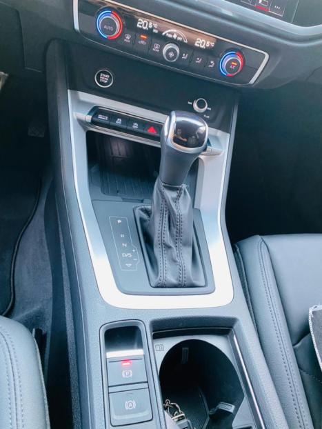 AUDI Q3 2.0 4P 40 TFSI SPORTBACK PERFORMANCE QUATTRO TIPTRONIC AUTOM�TICO, Foto 18