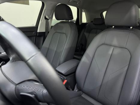 AUDI Q3 2.0 4P 40 TFSI PRESTIGE QUATTRO TIPTRONIC AUTOM�TICO, Foto 10
