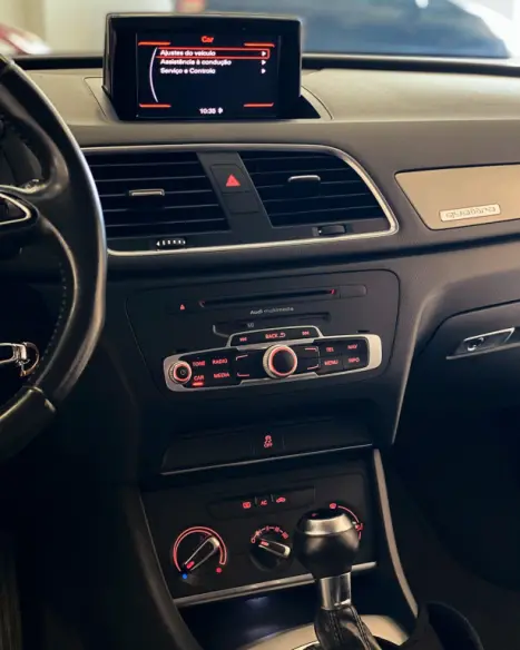 AUDI Q3 2.0 4P TFSI AMBITION QUATTRO S-TRONIC AUTOM�TICO, Foto 12