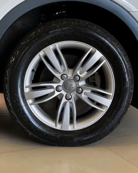 AUDI Q3 2.0 4P TFSI AMBITION QUATTRO S-TRONIC AUTOM�TICO, Foto 17