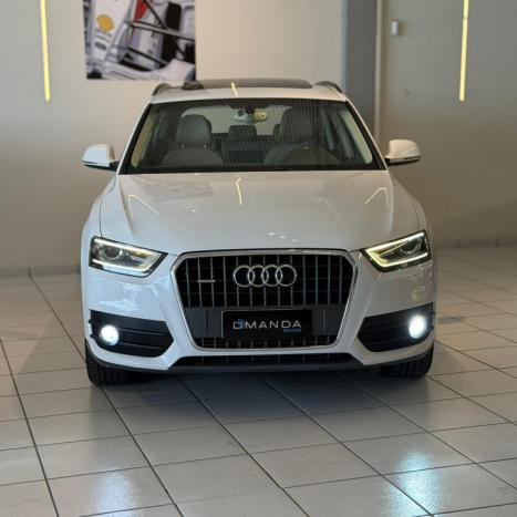 AUDI Q3 2.0 4P TFSI AMBIENTE QUATTRO S-TRONIC AUTOM�TICO, Foto 4