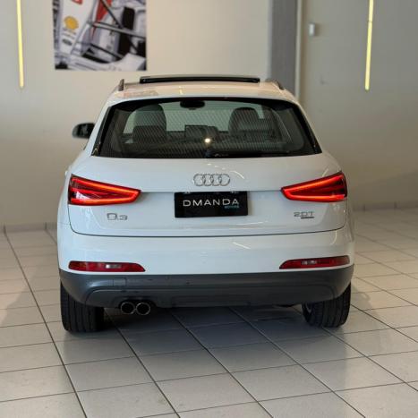 AUDI Q3 2.0 4P TFSI AMBIENTE QUATTRO S-TRONIC AUTOM�TICO, Foto 8