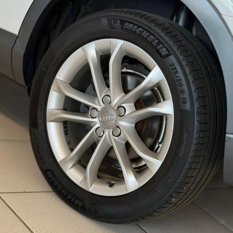 AUDI Q3 2.0 4P TFSI AMBIENTE QUATTRO S-TRONIC AUTOM�TICO, Foto 10