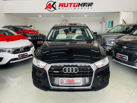 AUDI Q3 2.0 4P TFSI AMBIENTE QUATTRO S-TRONIC AUTOM�TICO, Foto 3