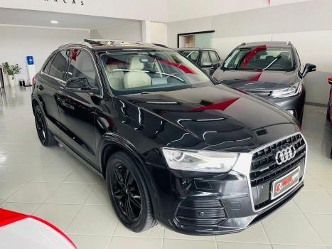 AUDI Q3 2.0 4P TFSI AMBIENTE QUATTRO S-TRONIC AUTOM�TICO, Foto 4