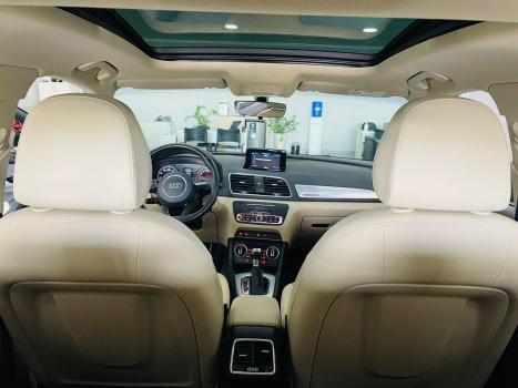 AUDI Q3 2.0 4P TFSI AMBIENTE QUATTRO S-TRONIC AUTOM�TICO, Foto 16