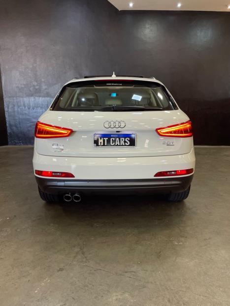 AUDI Q3 2.0 4P TFSI AMBIENTE QUATTRO S-TRONIC AUTOM�TICO, Foto 6