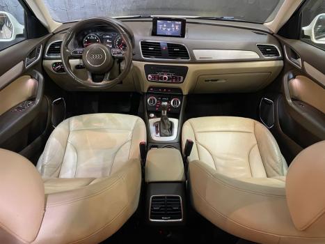 AUDI Q3 2.0 4P TFSI AMBIENTE QUATTRO S-TRONIC AUTOM�TICO, Foto 8