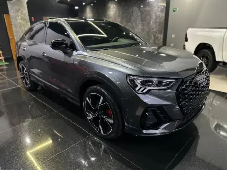 AUDI Q3 2.0 4P TFSI AMBITION QUATTRO S-TRONIC AUTOM�TICO, Foto 3