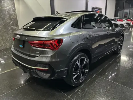 AUDI Q3 2.0 4P TFSI AMBITION QUATTRO S-TRONIC AUTOM�TICO, Foto 5