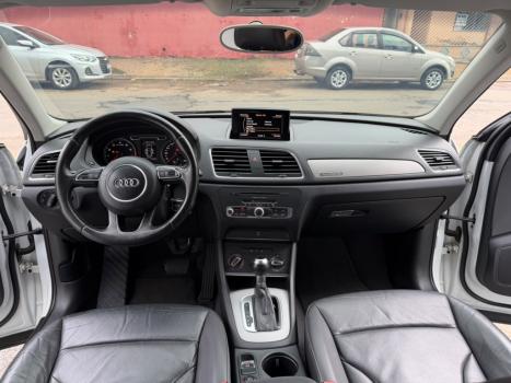 AUDI Q3 2.0 4P TFSI AMBIENTE QUATTRO S-TRONIC AUTOM�TICO, Foto 14