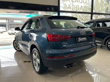 AUDI Q3 2.0 4P TFSI AMBIENTE QUATTRO S-TRONIC AUTOM�TICO, Foto 6