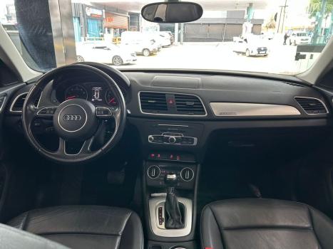 AUDI Q3 2.0 4P TFSI AMBIENTE QUATTRO S-TRONIC AUTOM�TICO, Foto 10
