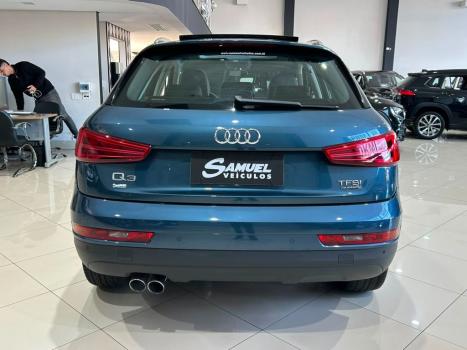 AUDI Q3 2.0 4P TFSI AMBIENTE QUATTRO S-TRONIC AUTOM�TICO, Foto 5