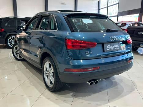 AUDI Q3 2.0 4P TFSI AMBIENTE QUATTRO S-TRONIC AUTOM�TICO, Foto 6