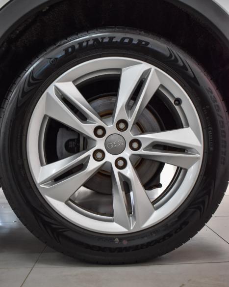AUDI Q3 2.0 4P TFSI AMBIENTE QUATTRO S-TRONIC AUTOM�TICO, Foto 6