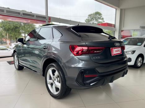 AUDI Q3 , Foto 6