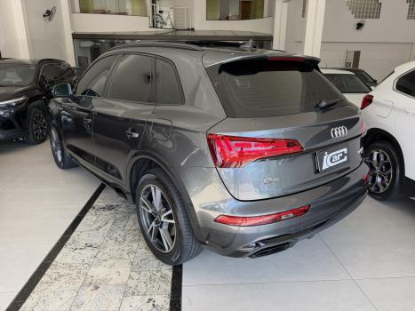 AUDI Q5 2.0 16V 4P 55 TFSIE PHEV PERFORMANCE BLACK QUATTRO S-TRONIC AUTOMÁTICO, Foto 4