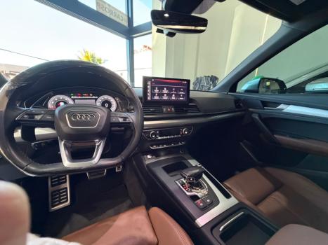 AUDI Q5 2.0 16V 4P TFSI SPORTBACK S-LINE BLACK S-TRONIC QUATTRO AUTOM�TICO, Foto 4
